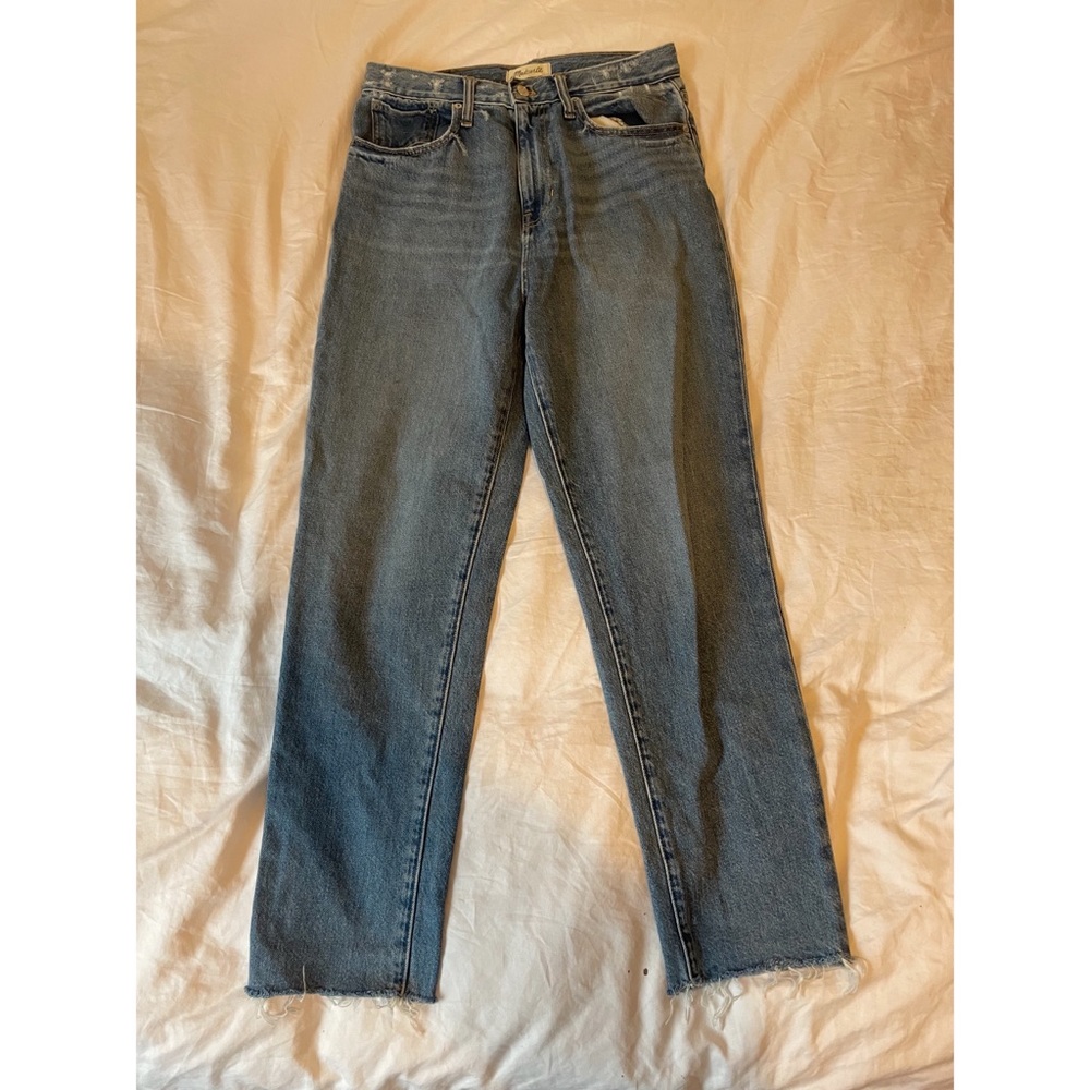 Madewell Mom Jean Size 29T